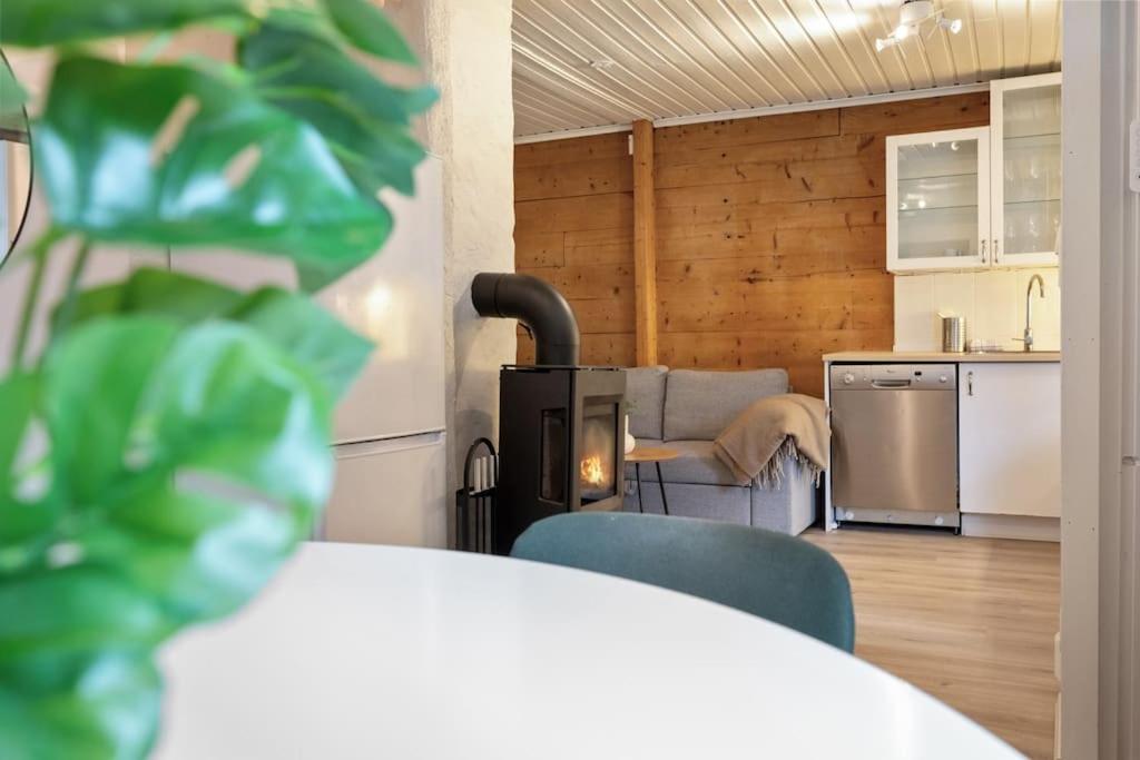 ברגן Central Apartment With Balcony, Self-Check In & Private Entrance מראה חיצוני תמונה