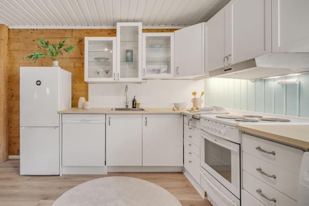 ברגן Central Apartment With Balcony, Self-Check In & Private Entrance מראה חיצוני תמונה