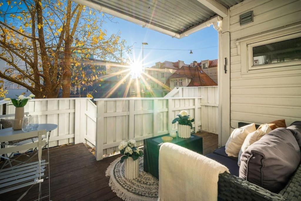 ברגן Central Apartment With Balcony, Self-Check In & Private Entrance מראה חיצוני תמונה
