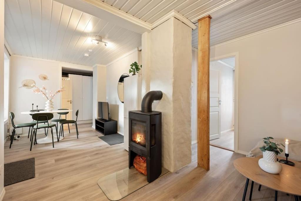 ברגן Central Apartment With Balcony, Self-Check In & Private Entrance מראה חיצוני תמונה